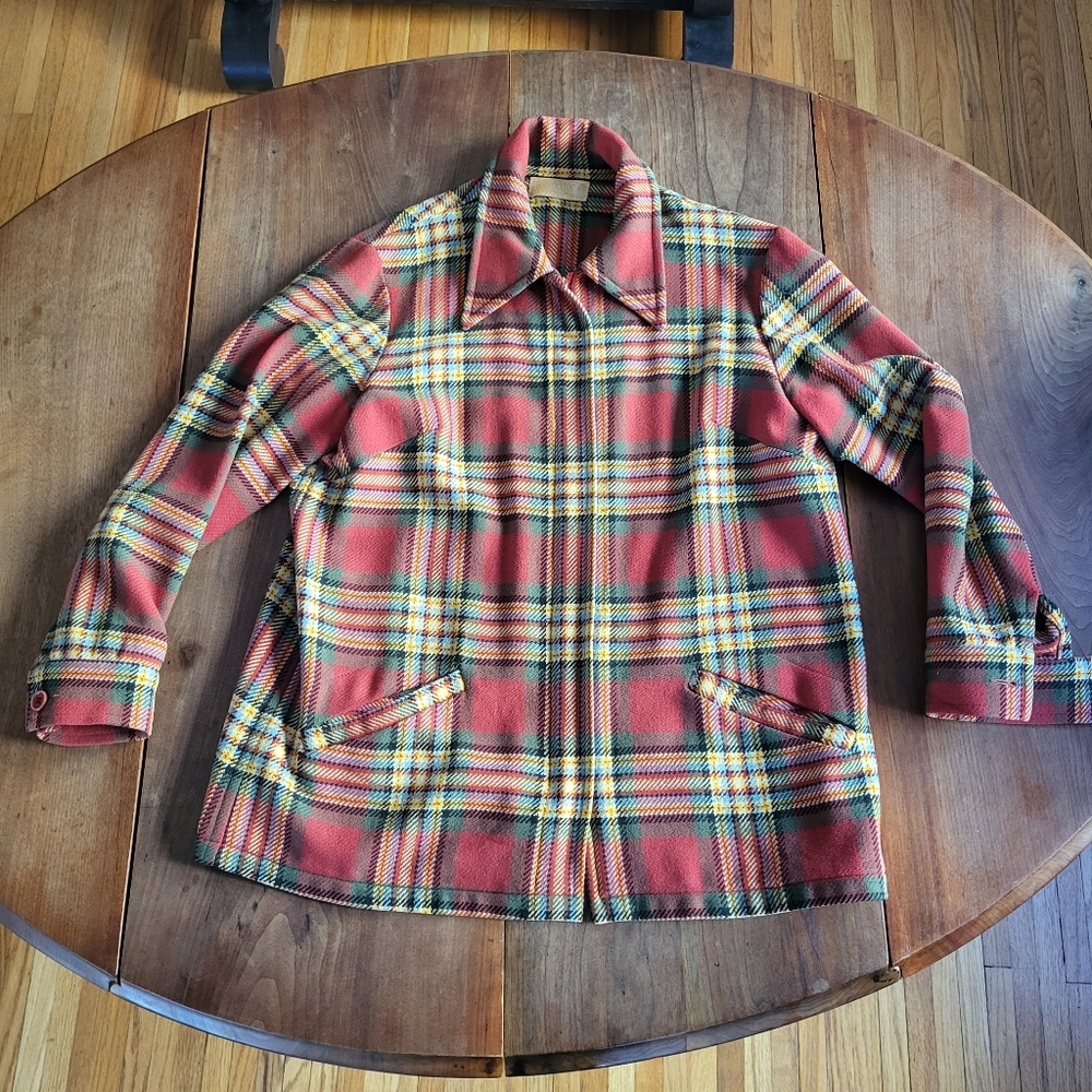 Vintage Pendleton Women's Zipper Wool Jacket Circa 1964-early 1970s 100% Wool